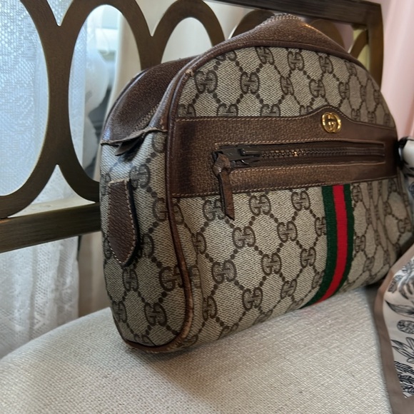 Vintage Gucci Handbag - Picture 3 of 9